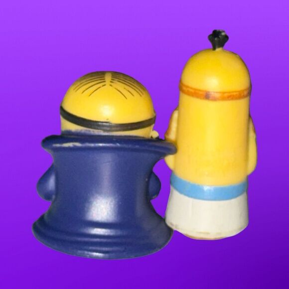 Mini Minions Egyption Kelvin & Vampire Stuart Figures 1-1.5” A10 - Picture 4 of 6